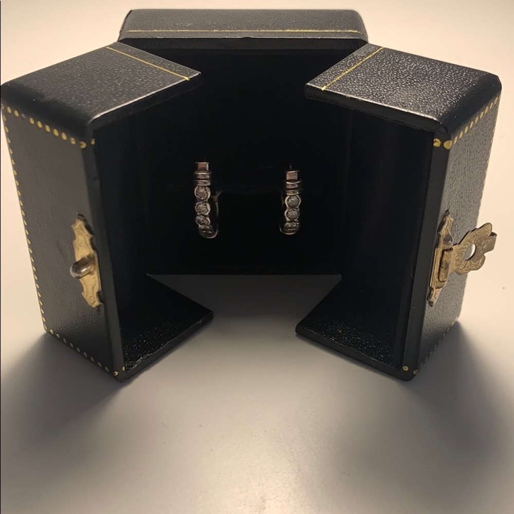 Diamond earrings 14kw Rd 0.86